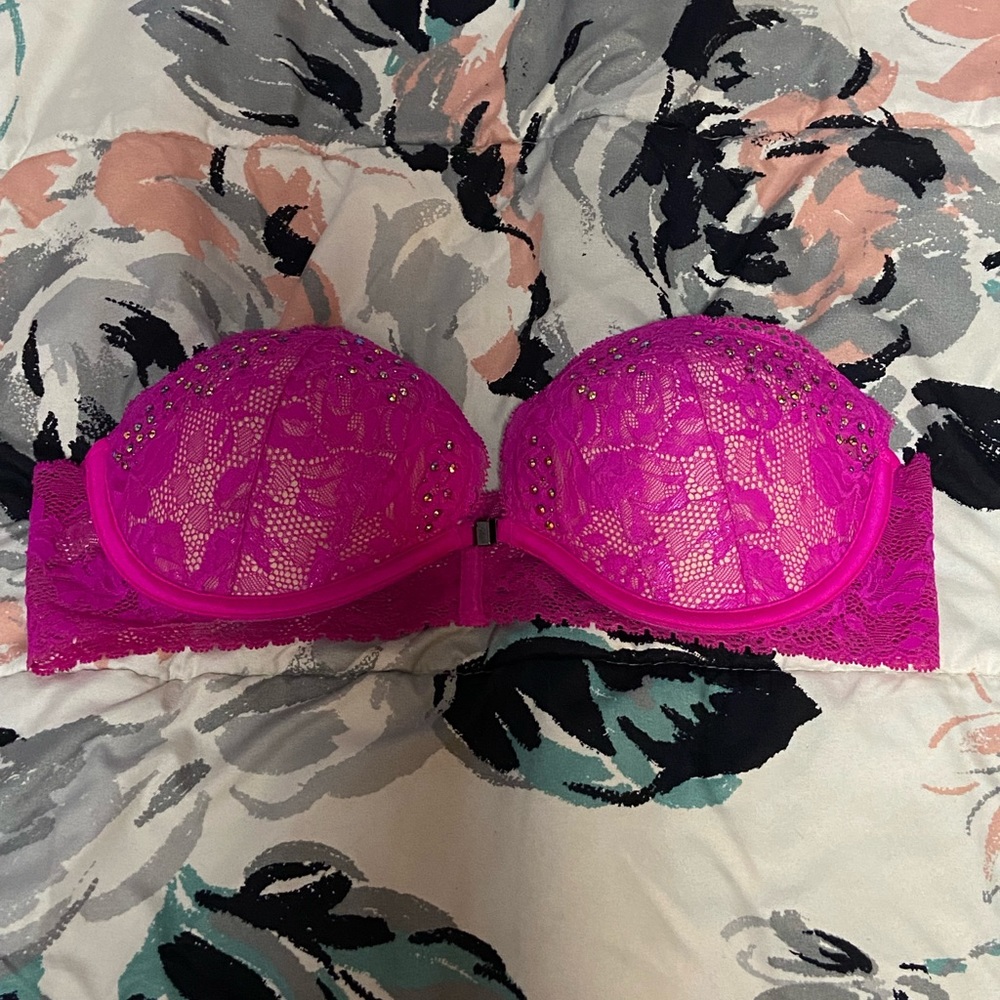 Strapless bra